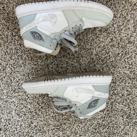 Nike Jordan 1 Mid Grey Camo - Picture 9 of 10